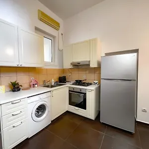  Apartment Cool Flat In The Heart Of Bucharest's Fun And History